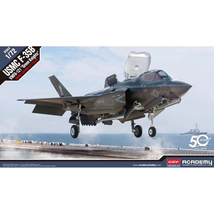 Academy 12569 Истребитель USMC F-35B VMFA-121 "Green Knights" 1/48
